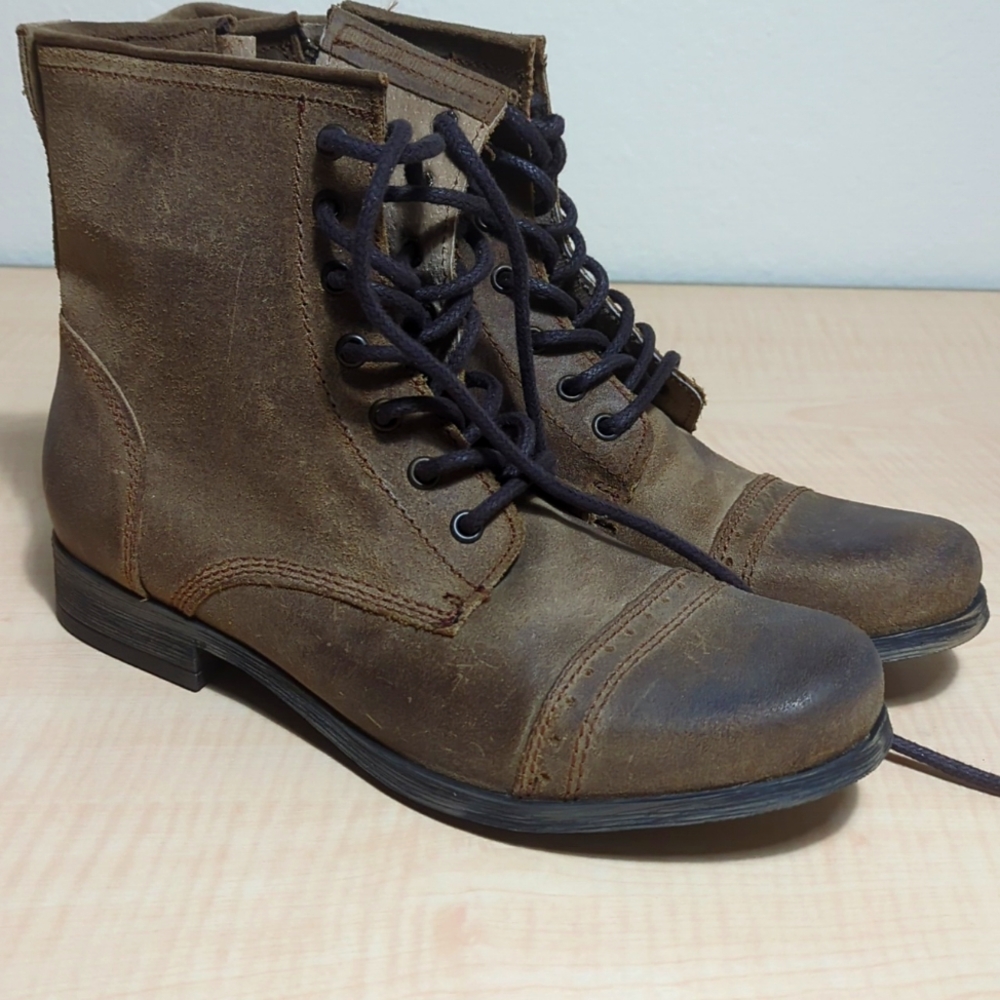 Steve Madden Boots